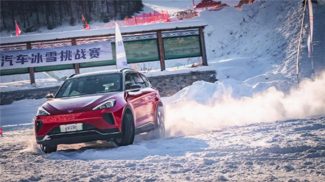 無懼-20℃極寒挑戰，極狐阿爾法T全地形實力出圈！