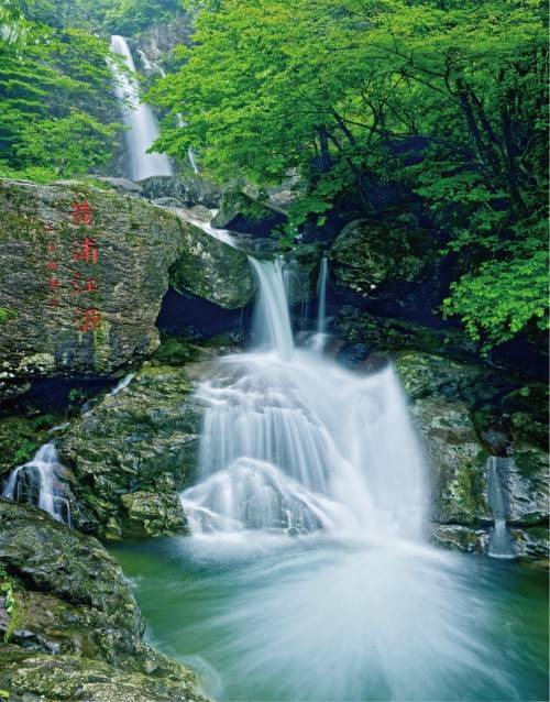 江南貢泉進軍上海 填補高端天然山泉水品類空白 江南貢泉進軍上海 填補高端天然山泉水品類空白